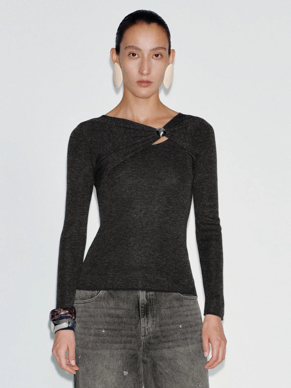 Asymmetric Knot Front Skinny Fit Long Sleeve Knitted T-Shirts