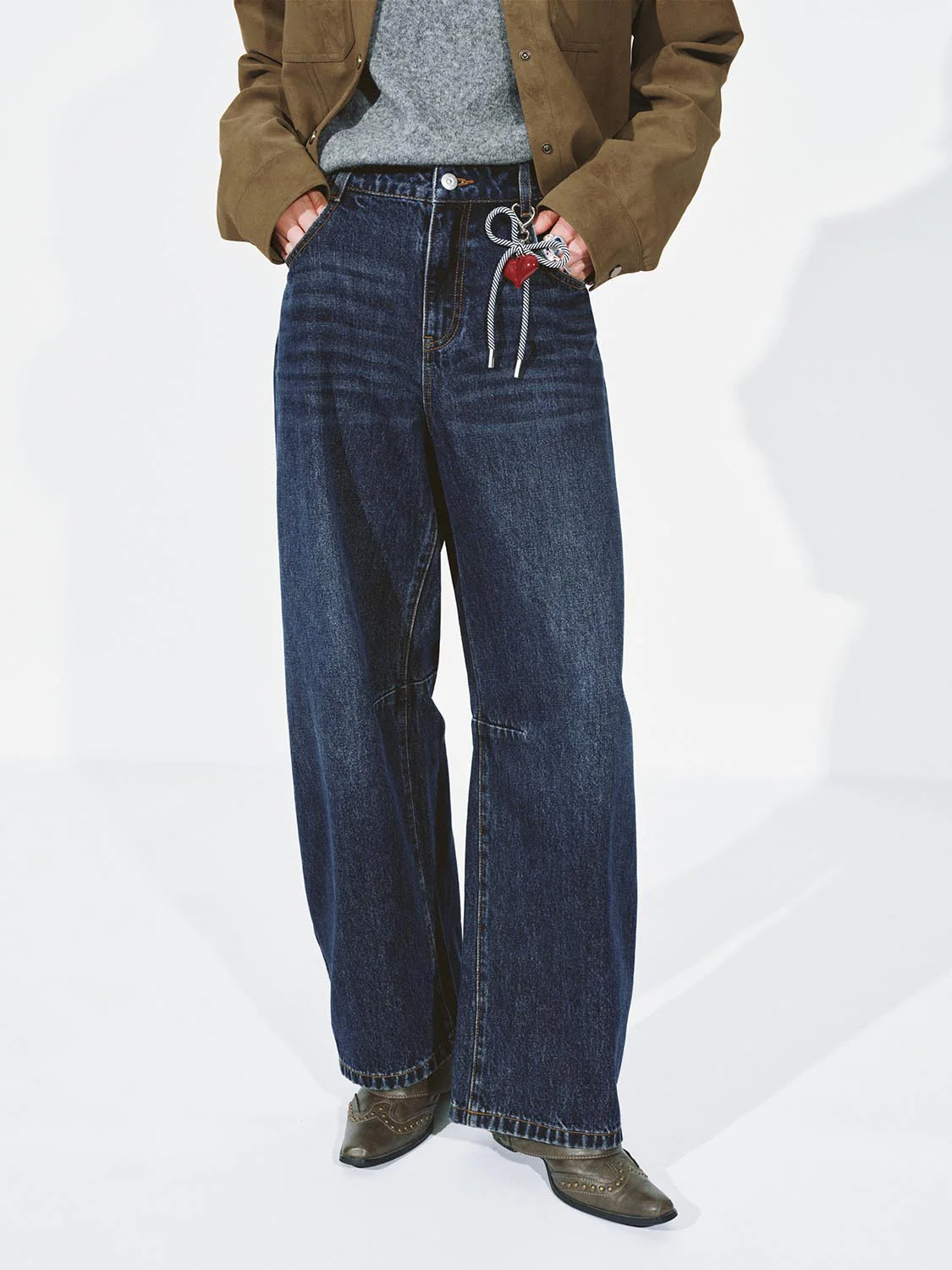 Barrel Leg Jeans - Image 9
