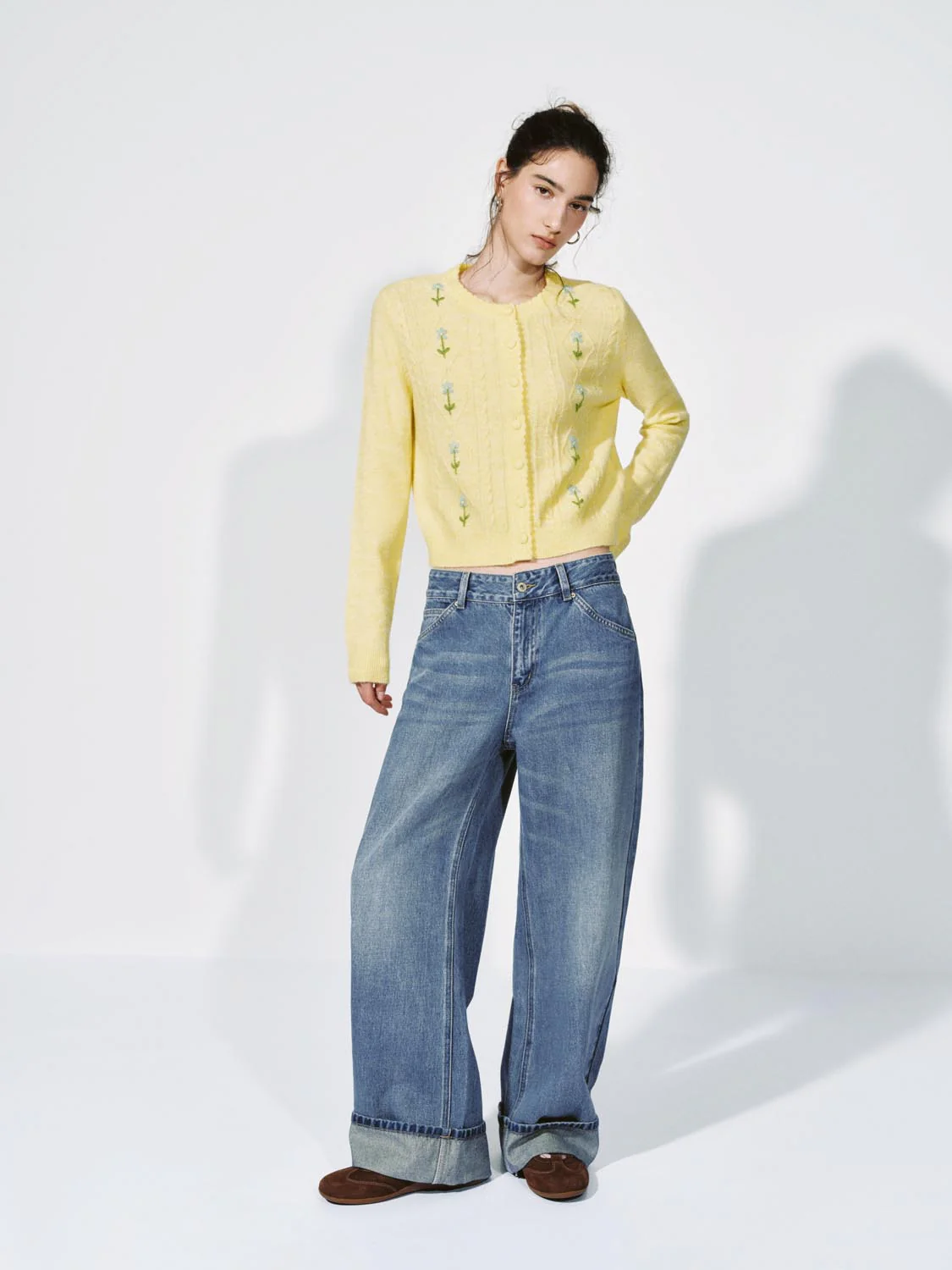 Barrel Leg Jeans - Image 7