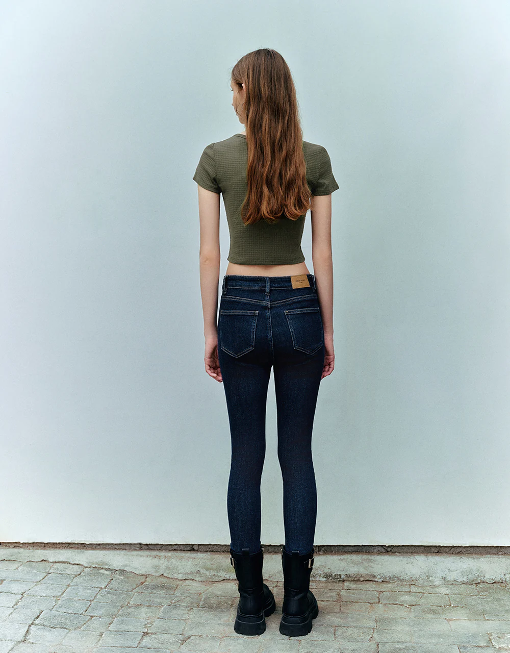 Basic Crew Neck T-Shirt - Image 36