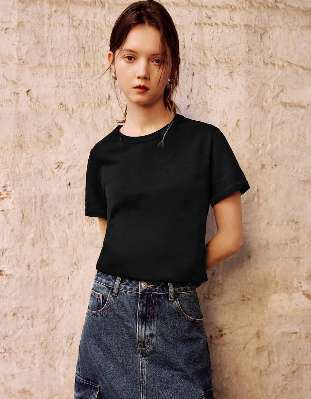 Basic Crew Neck T-Shirt - Image 4