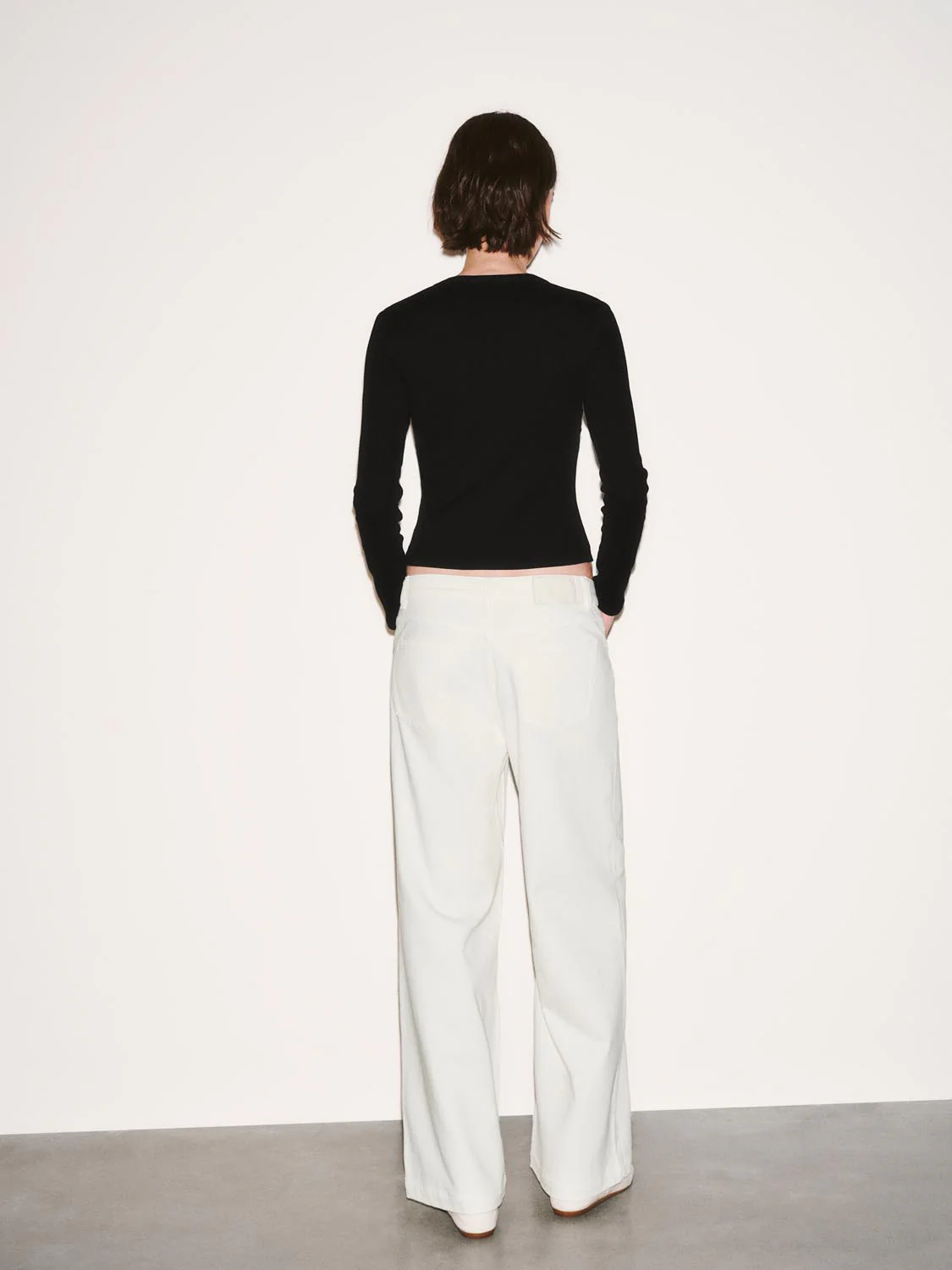 Button Detail Crew Neck Long Sleeve Skinny Fit T-Shirts - Image 22