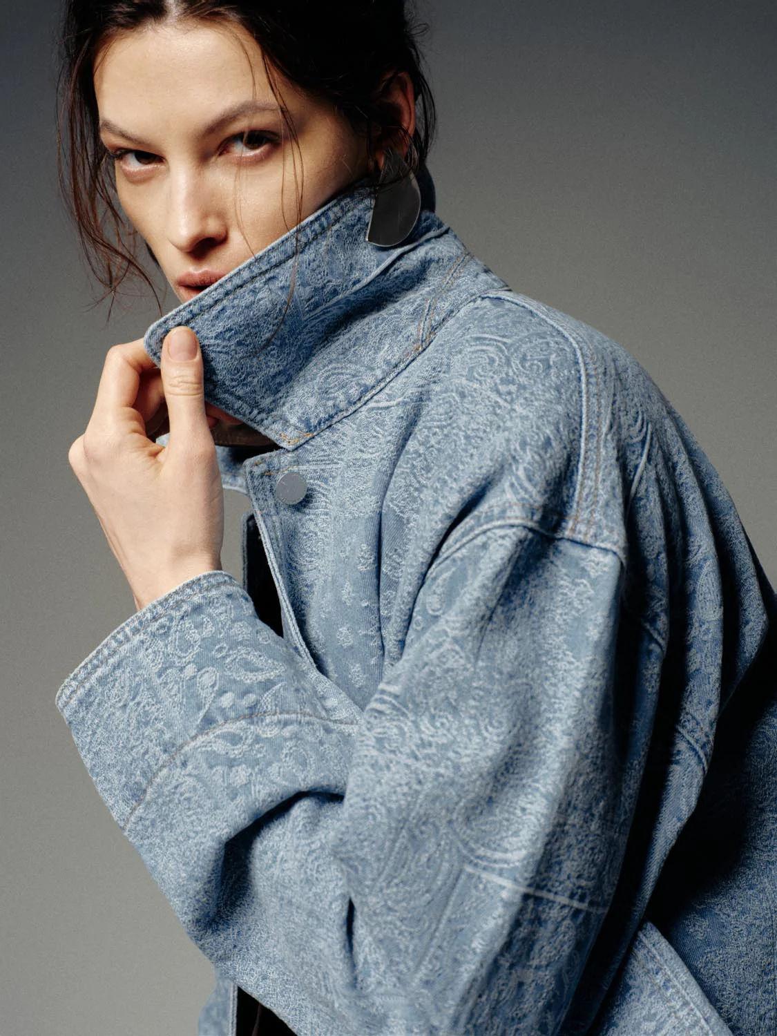 Button Up Seamed Denim Jackets - Image 3
