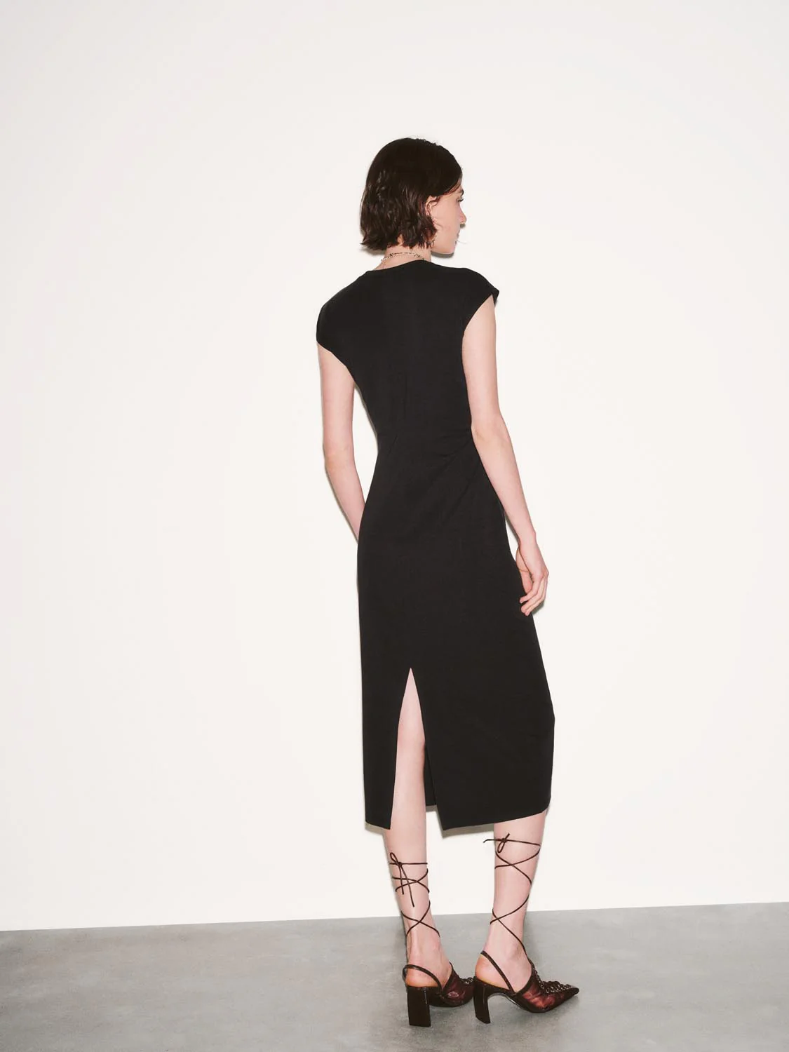 Capped Sleeve Skinny Fit Midi Dresses - Image 6