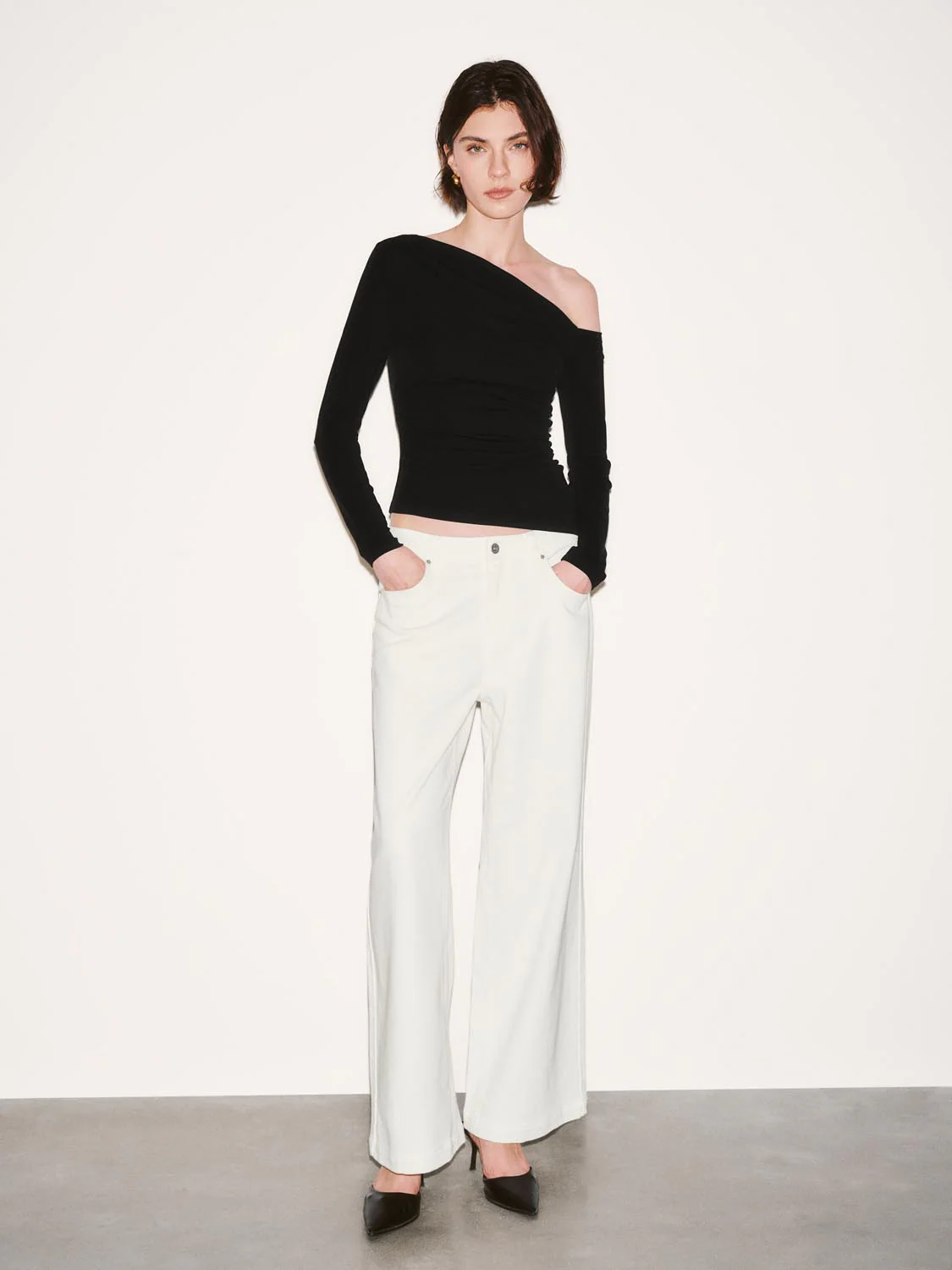 Cinched One Shoulder Long Sleeve T-Shirts - Image 20