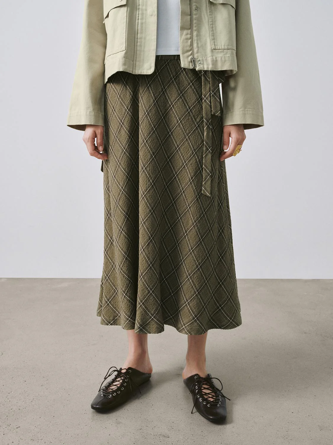 Contrast Check Tie Belted A-Line Midi Skirts - Image 9