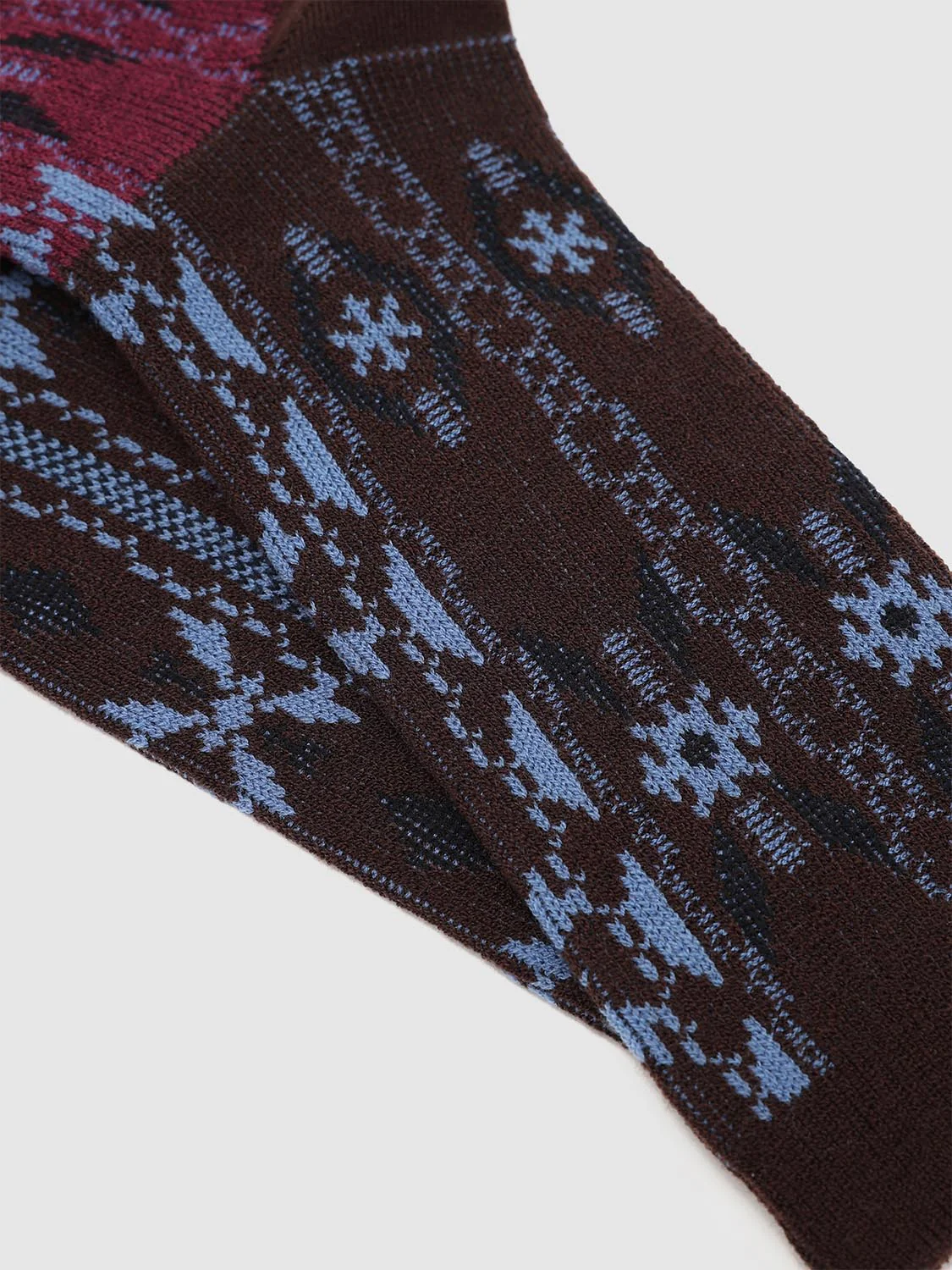 Contrast Intarsia Socks - Image 10