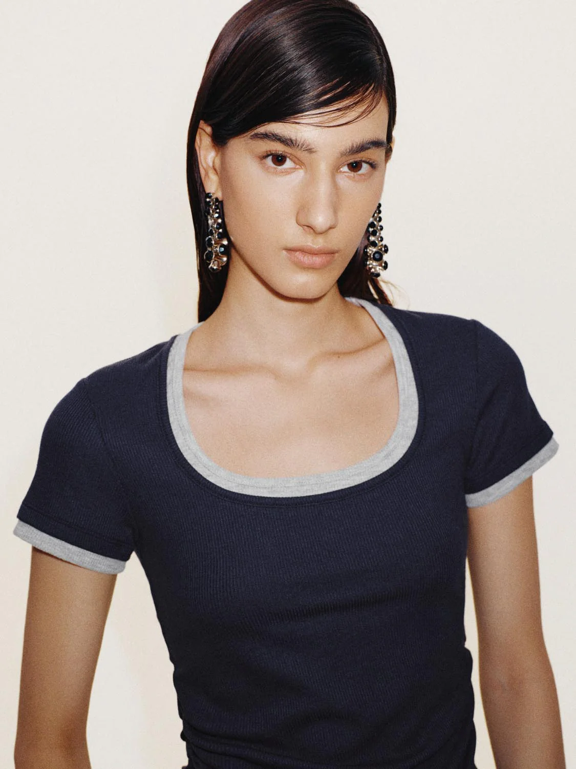 Contrast Trim Scoop Neck Ruched T-Shirts - Image 3