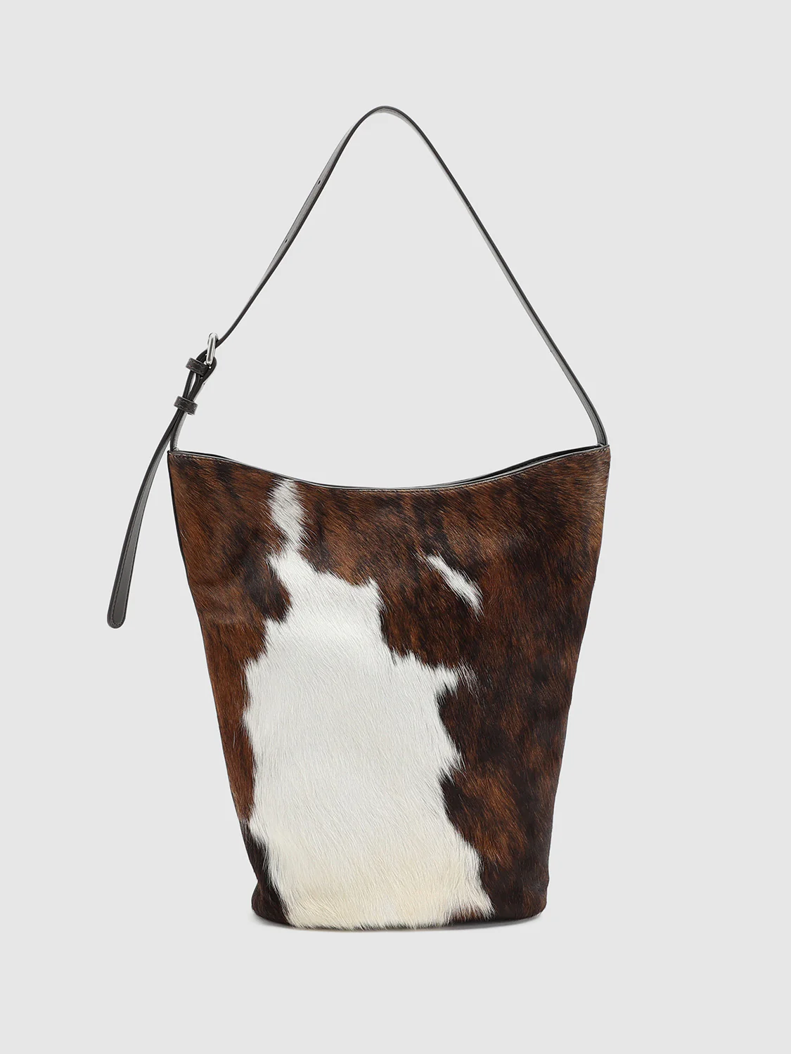 Cow Print Fluffy Bucket Shoulder Bags - Image 3