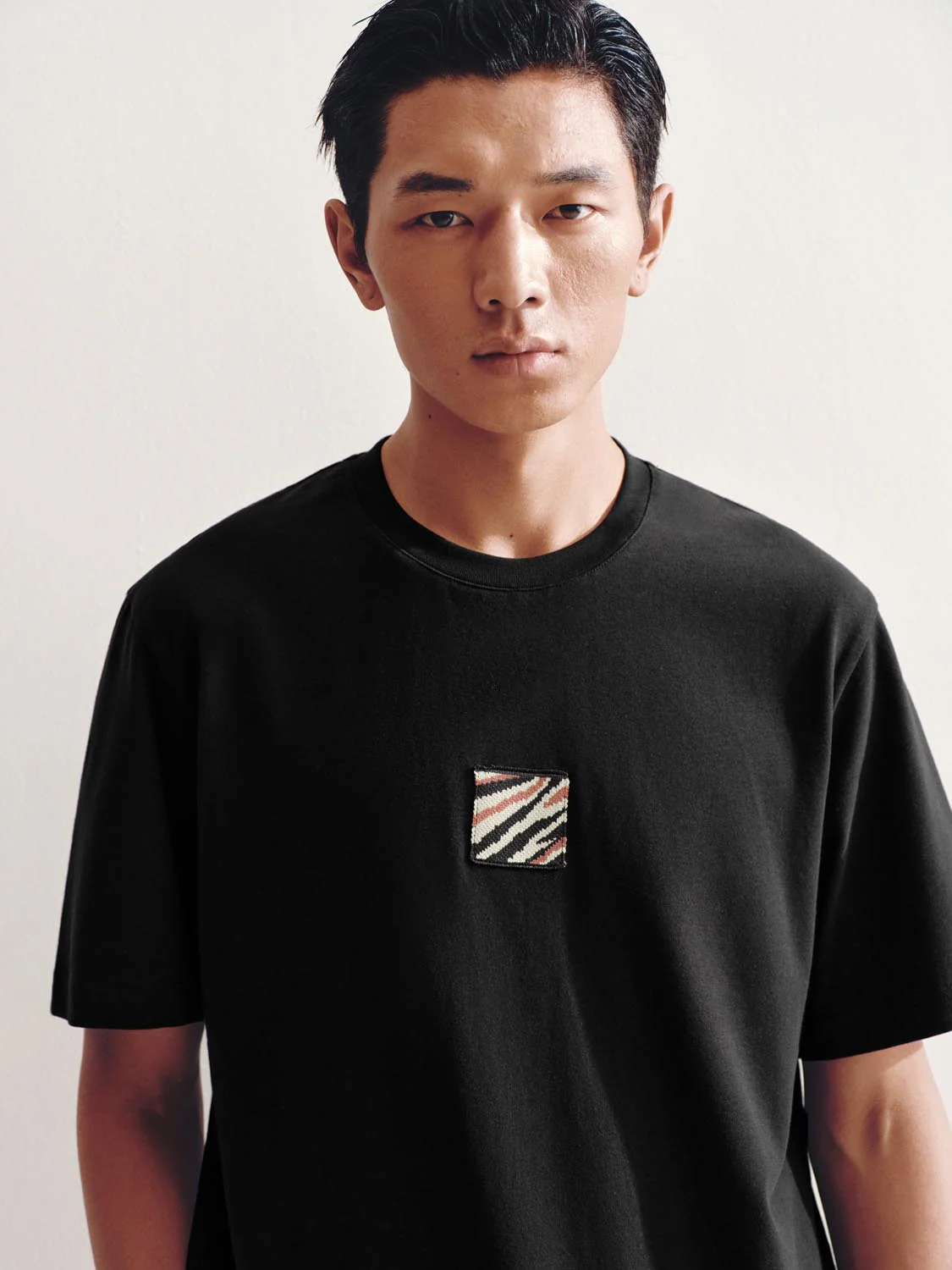 Crew Neck Embroidered T-Shirts - Image 11