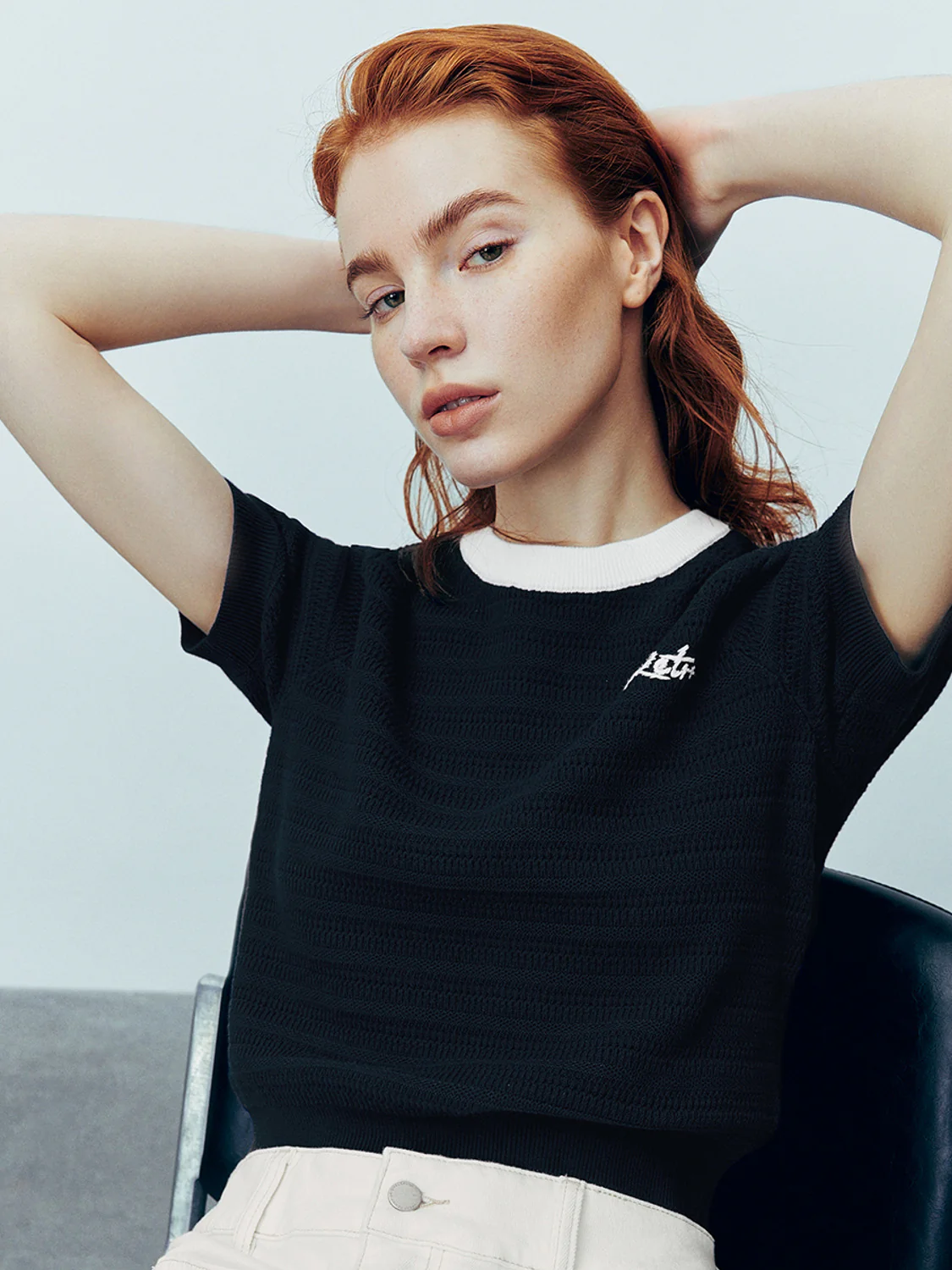 Crew Neck Knitted T-Shirt - Image 15