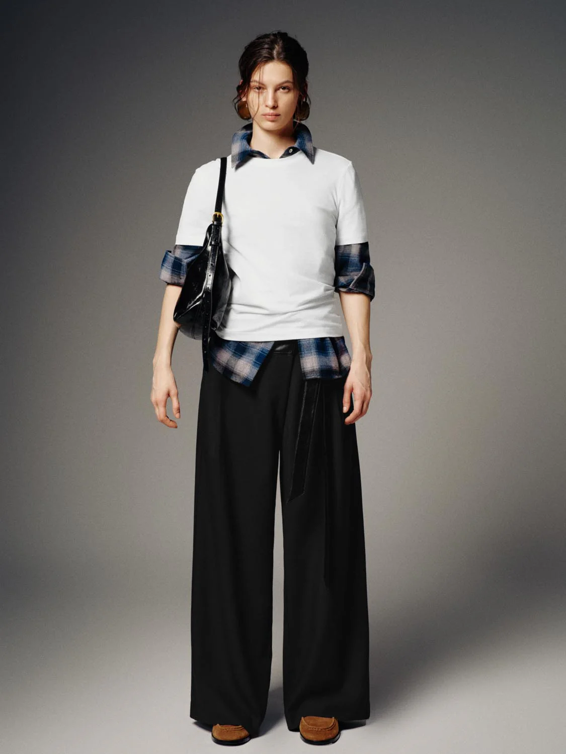 Crew Neck Loose Fit T-Shirts - Image 21