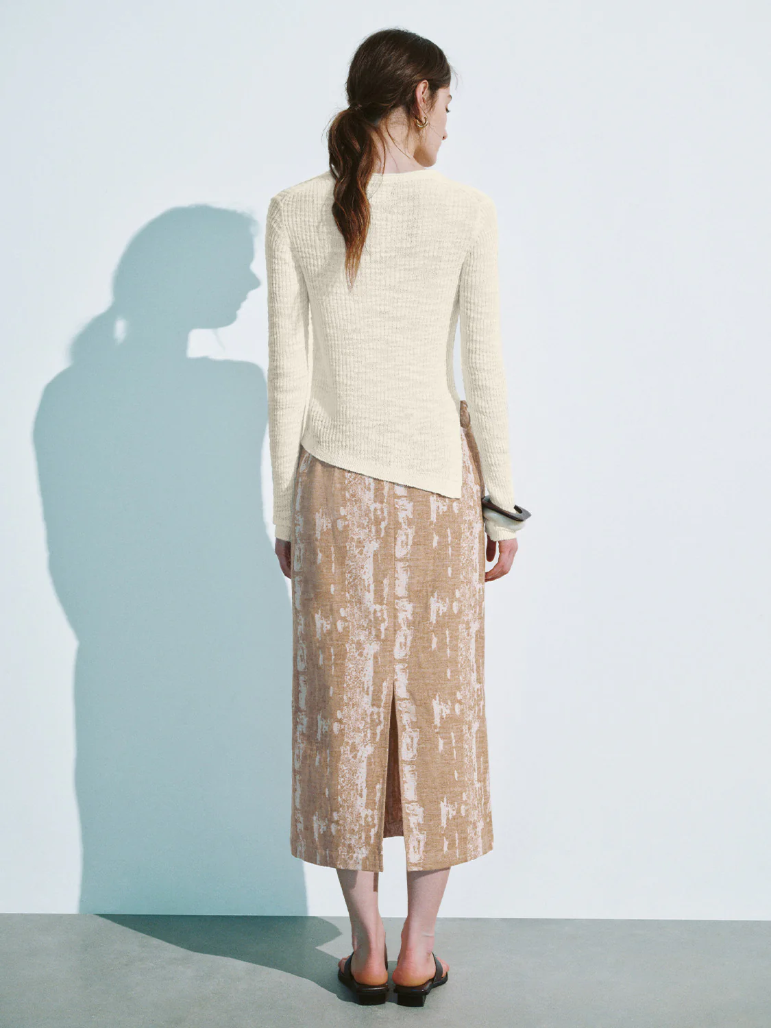Crew Neck Skinny Knitted T-Shirt - Image 15