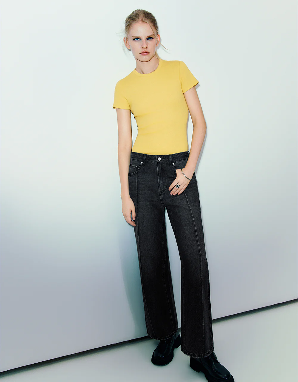 Crew Neck Skinny T-Shirt - Image 31
