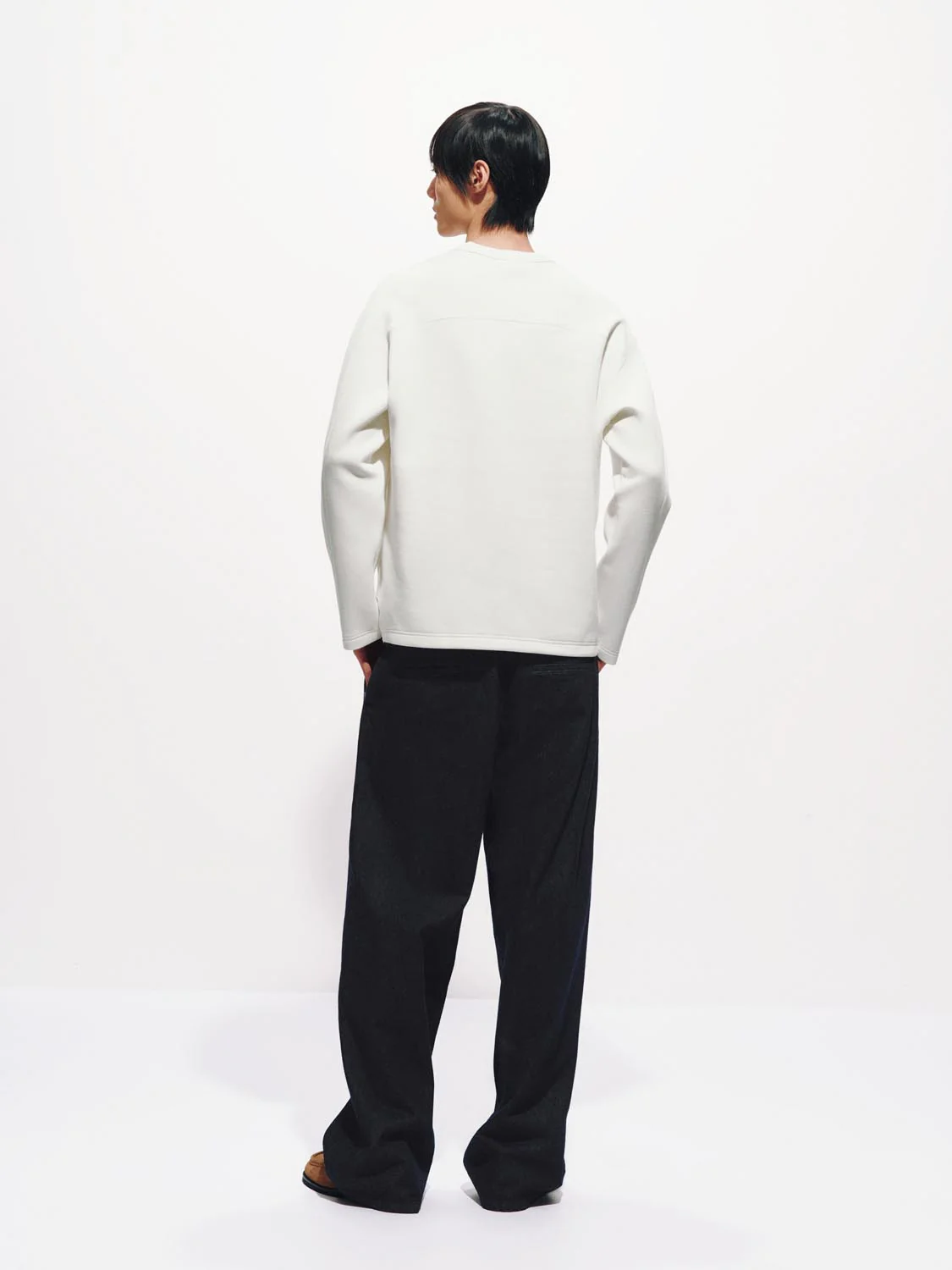 Crew Neck Sweatshirts - Image 6
