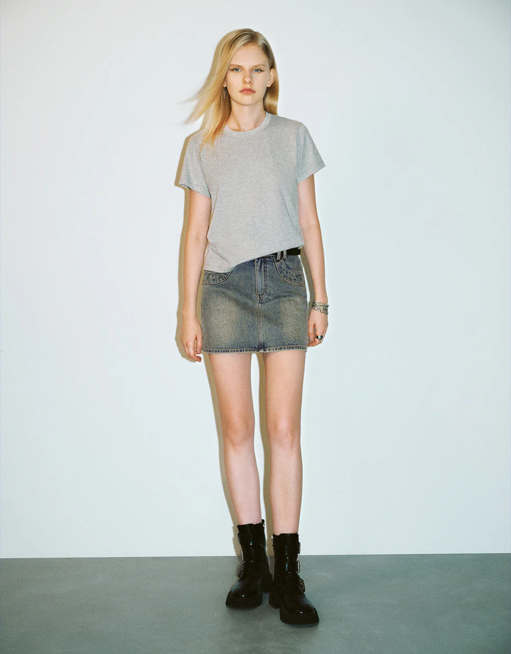 Crew Neck T-Shirt - Image 8