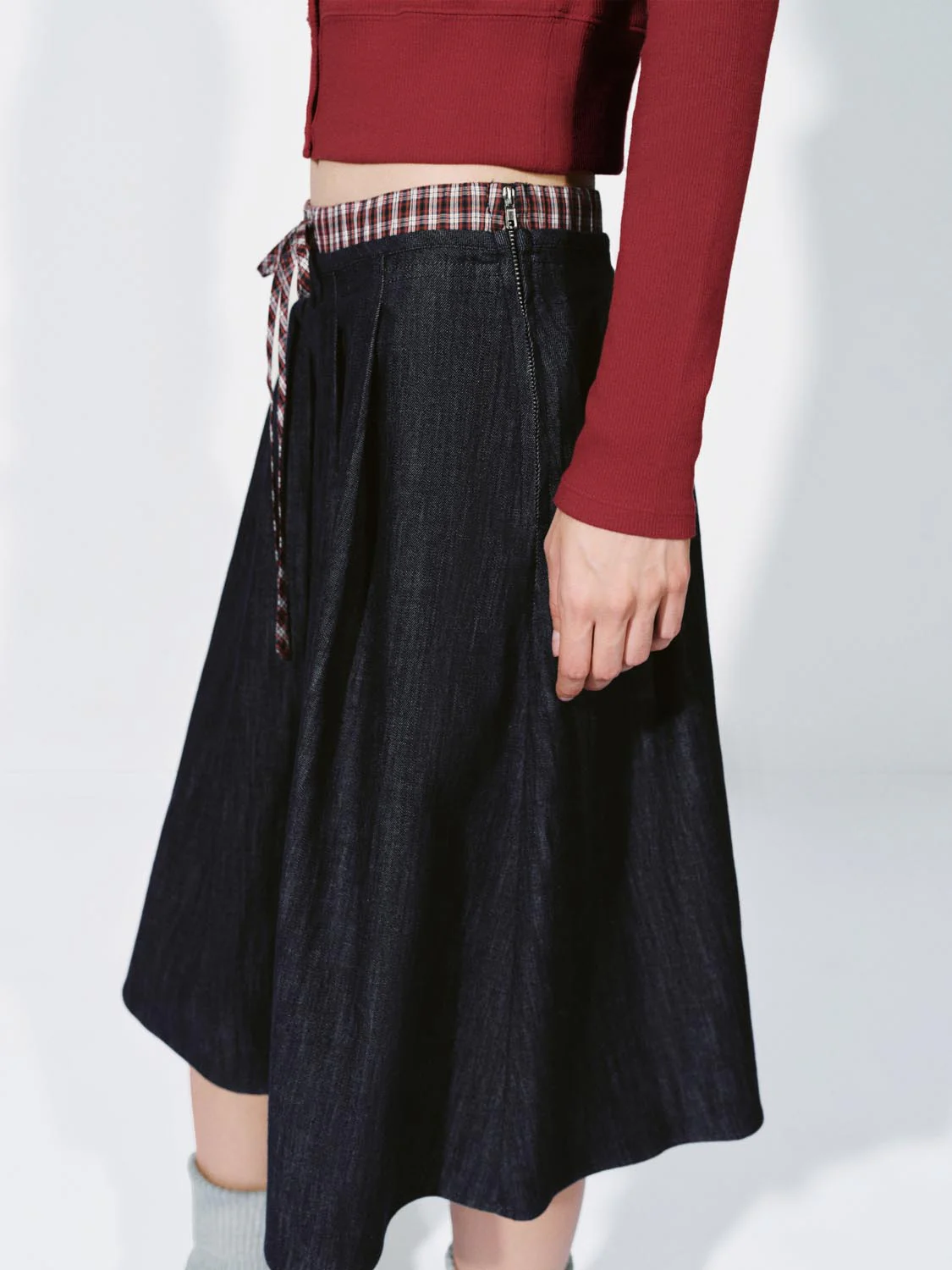Drawstring Contrast Hem Denim Skirts - Image 5