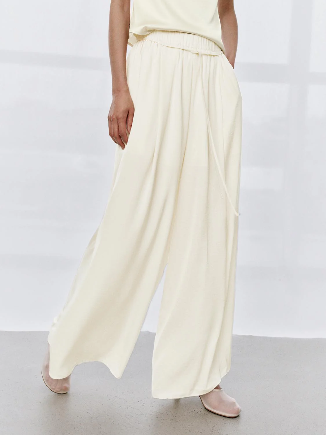 Drawstring Pull On Wide Leg Pants - Image 6