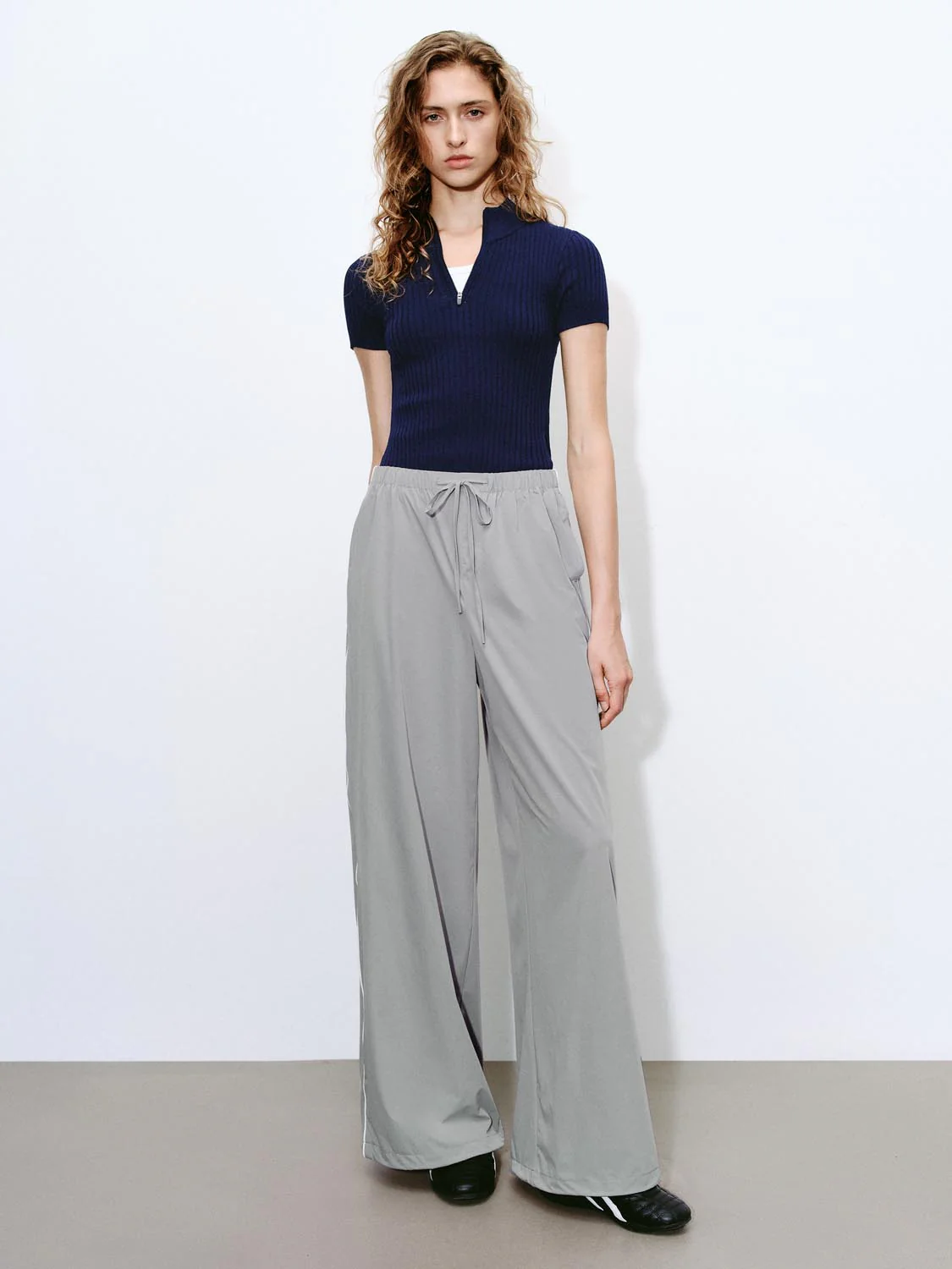 Drawstring Wide-Leg Pants - Image 3