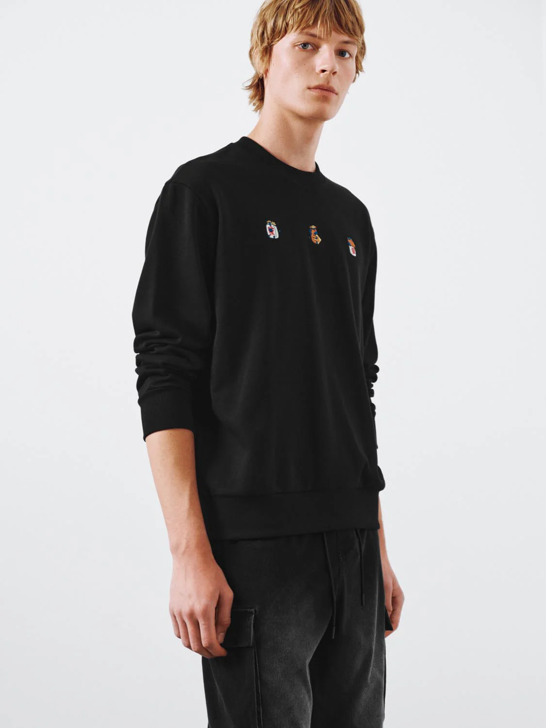 Embroidered Crew Neck Sweatshirts - Image 18