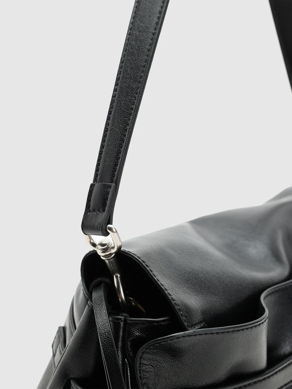 Faux Leather Buckle Detail Shoulder Bags - Image 5