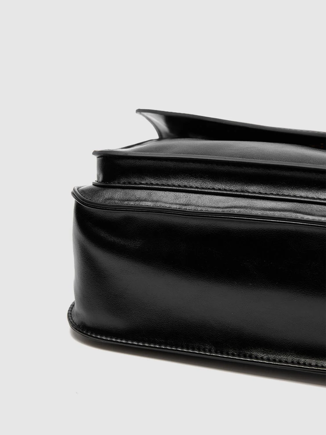 Faux Leather Handle Shoulder Satchel Bags - Image 4