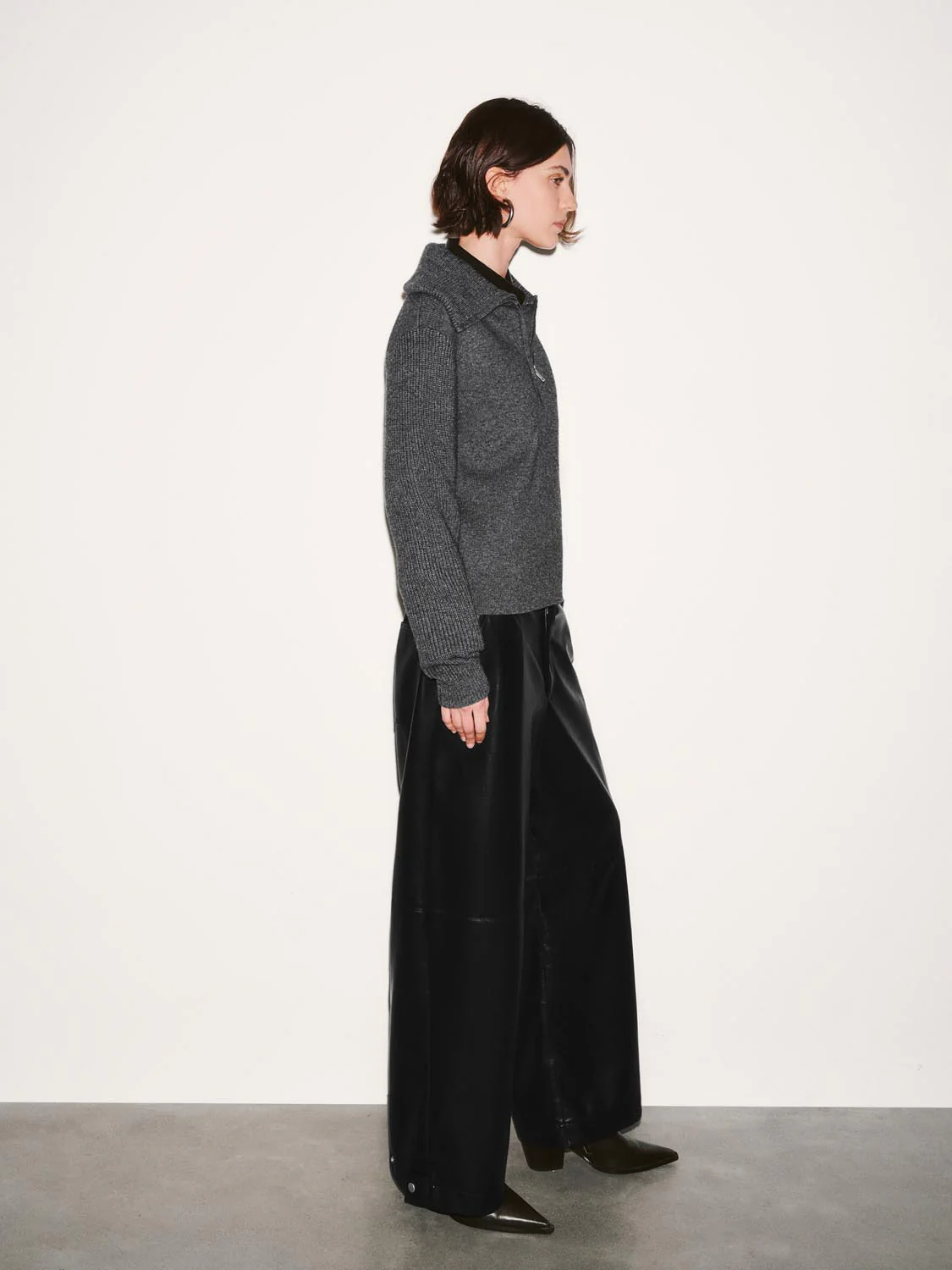 Half Zip Long Sleeve Knitted T-Shirts - Image 5
