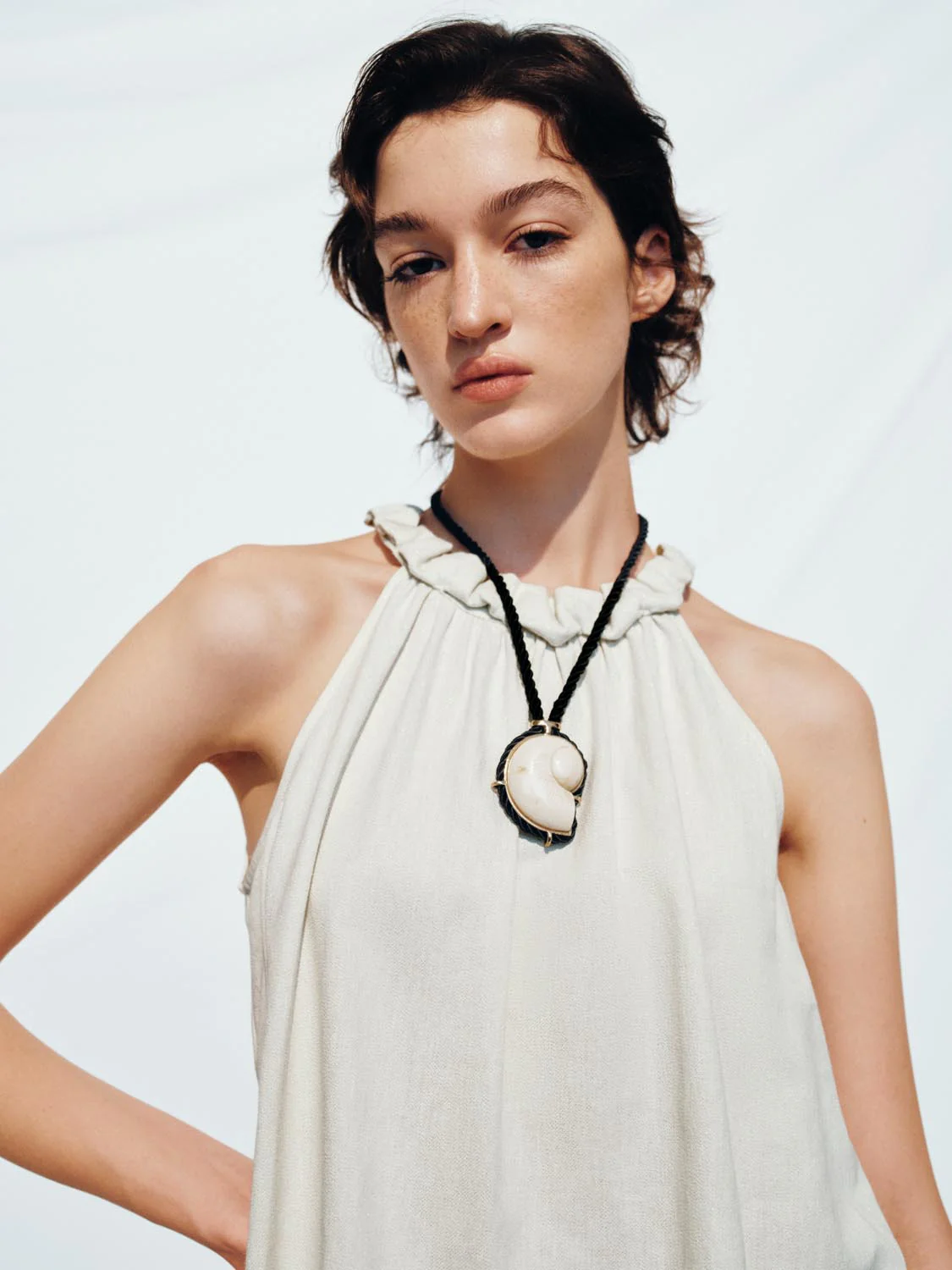 Halter Neck Overhead Vests - Image 3