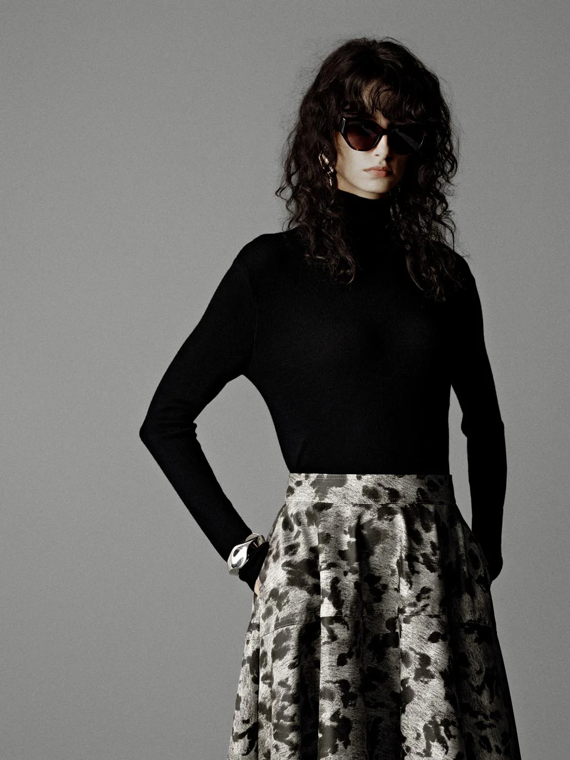 High Neck Knitted T-Shirts - Image 26
