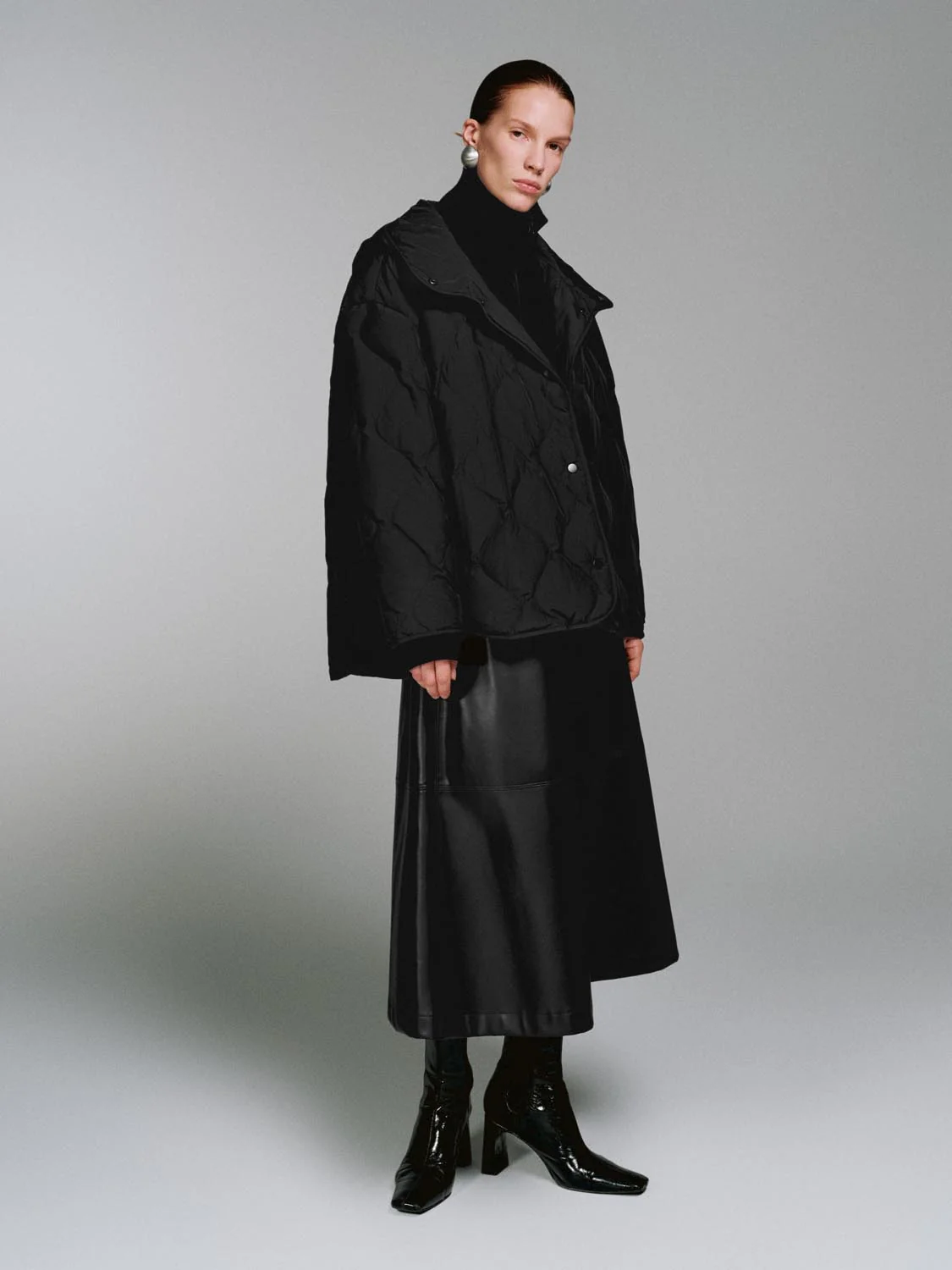 Hooded Quilted Down Jackets - Image 12