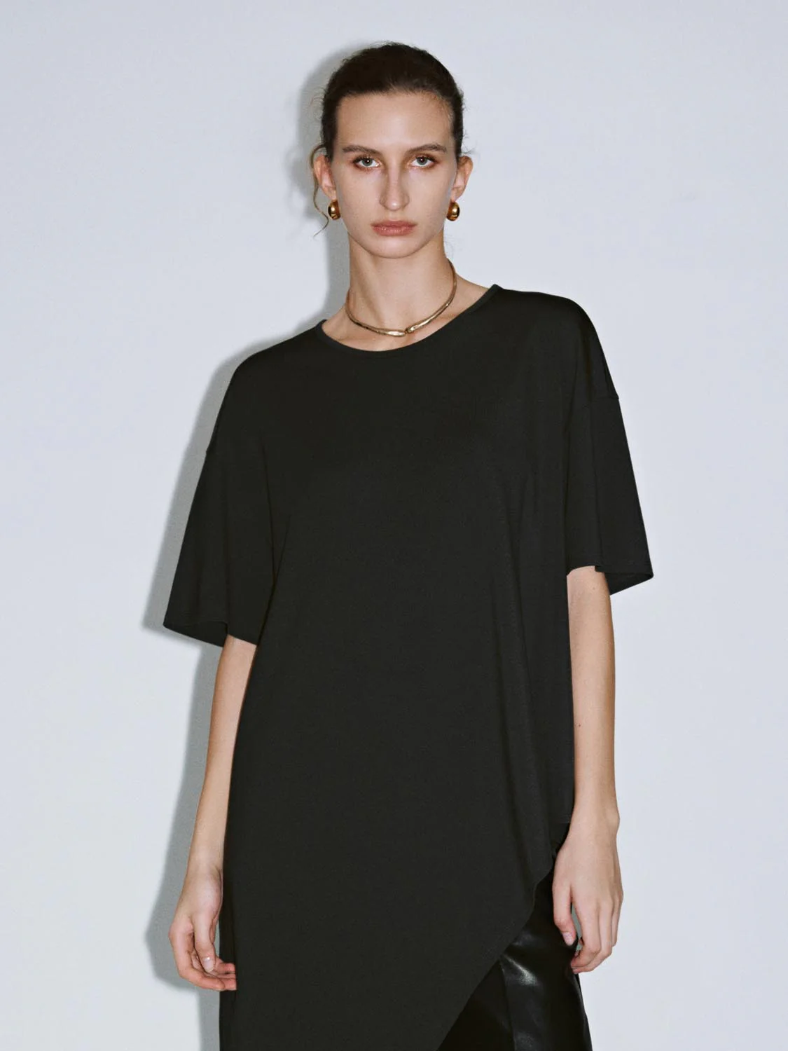 Irregular Hem T-Shirts - Image 4