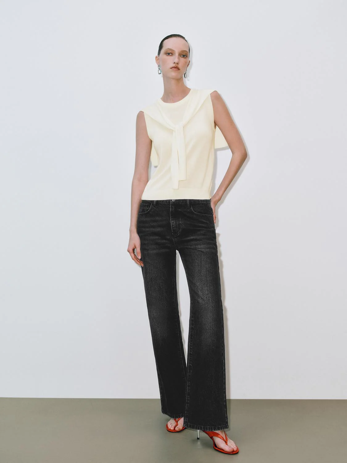 Knitted T-Shirts - Image 4