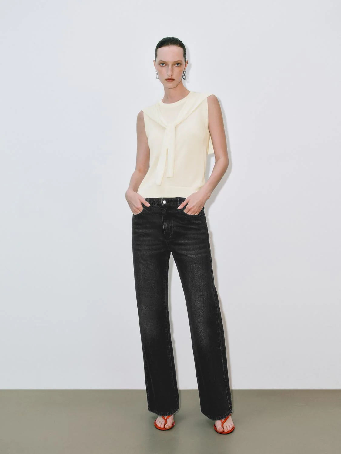 Knitted T-Shirts - Image 5
