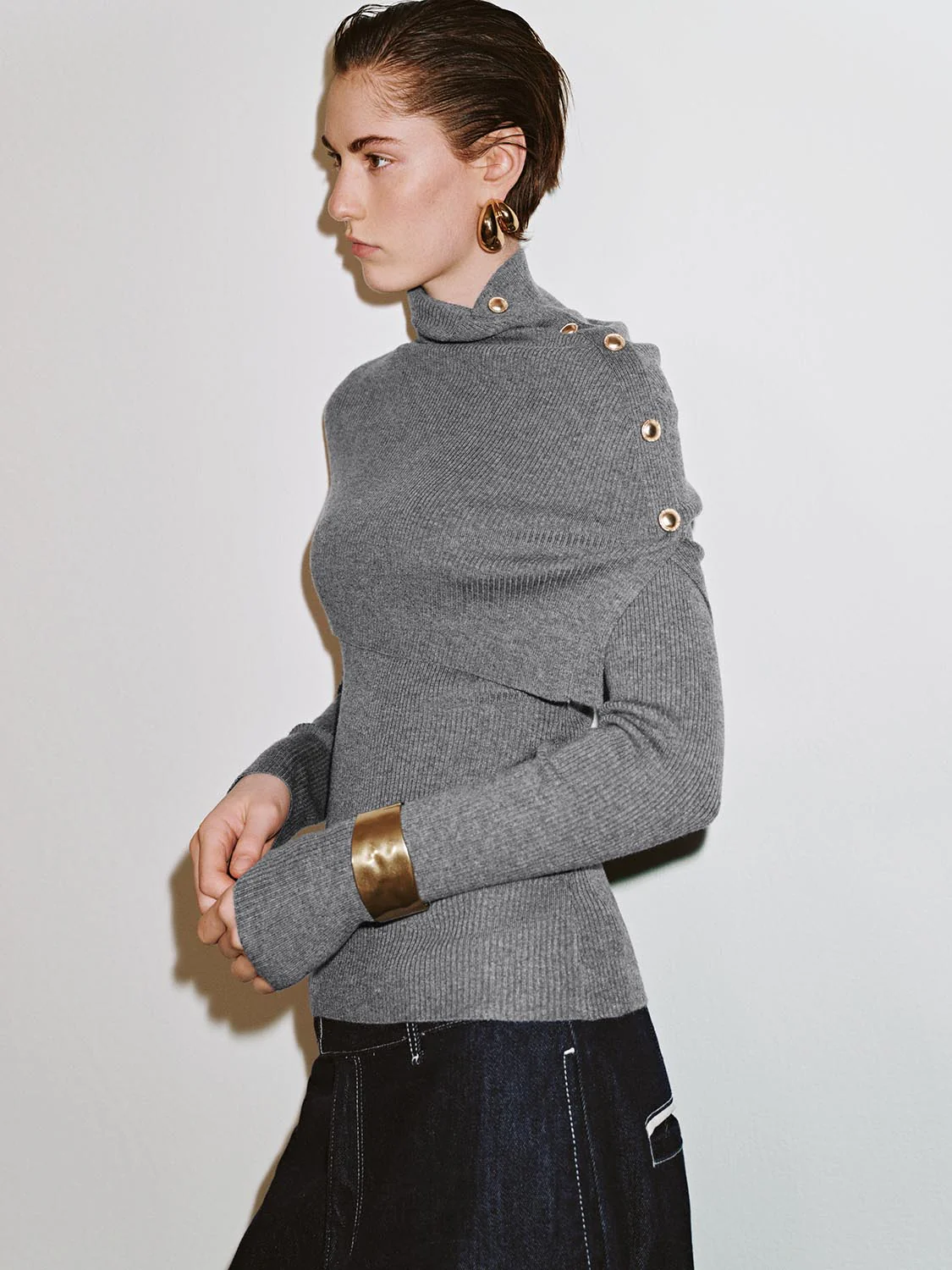 Knitted T-Shirts - Image 10