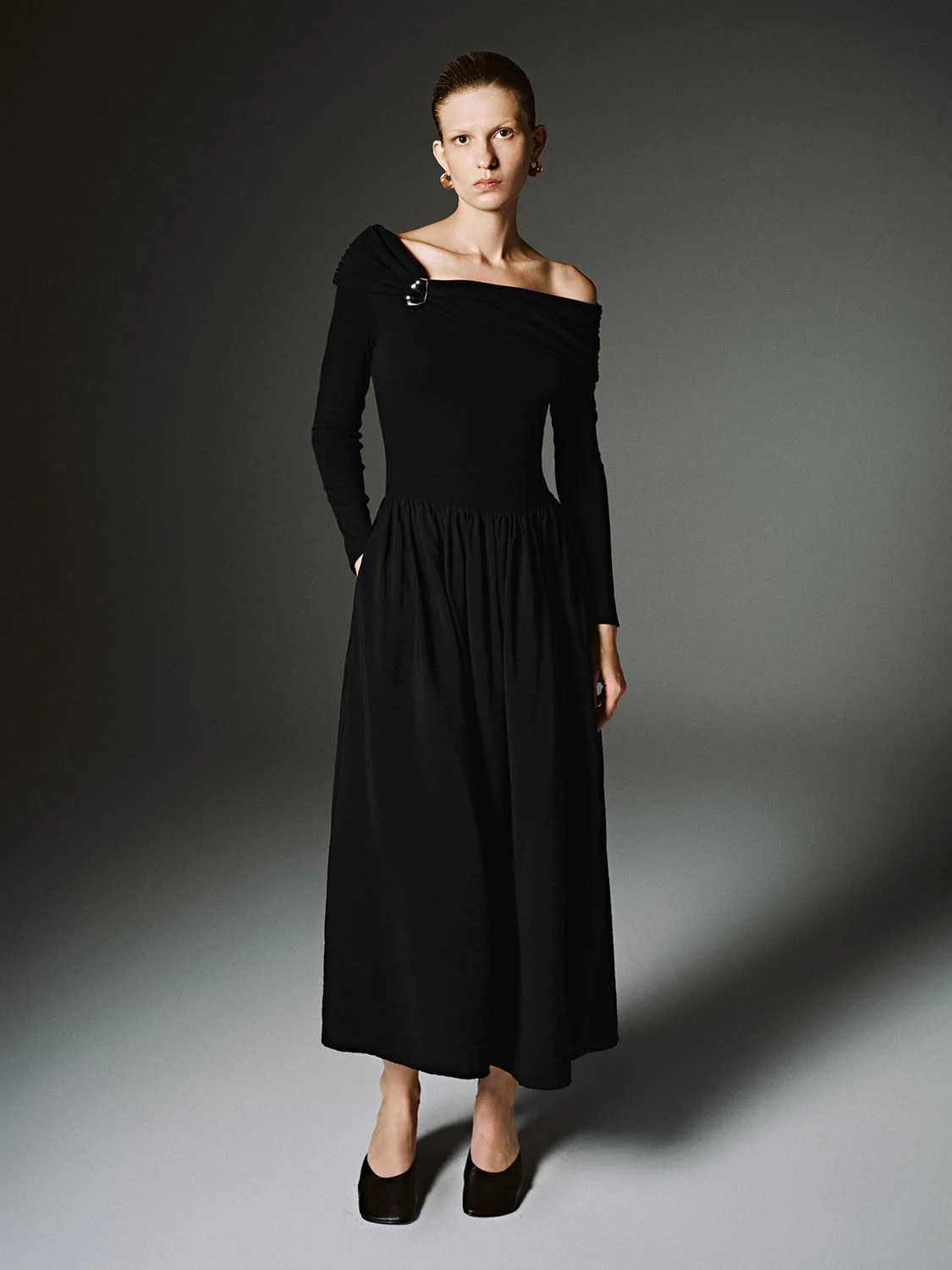 Off Shoulder A-Line Midi Dresses - Image 9