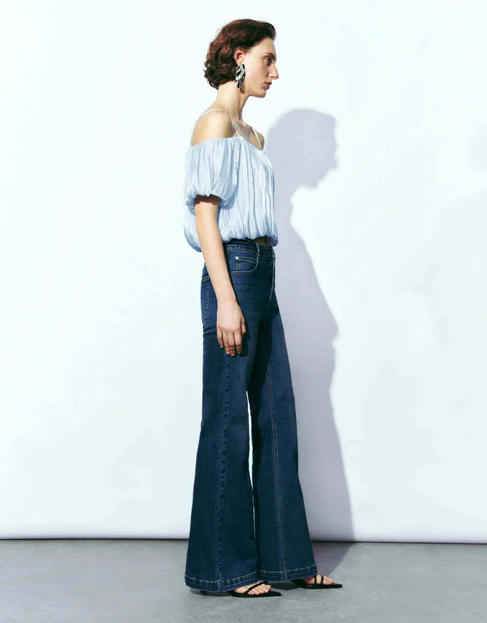 Off-Shoulder Chiffon Cami Top - Image 24