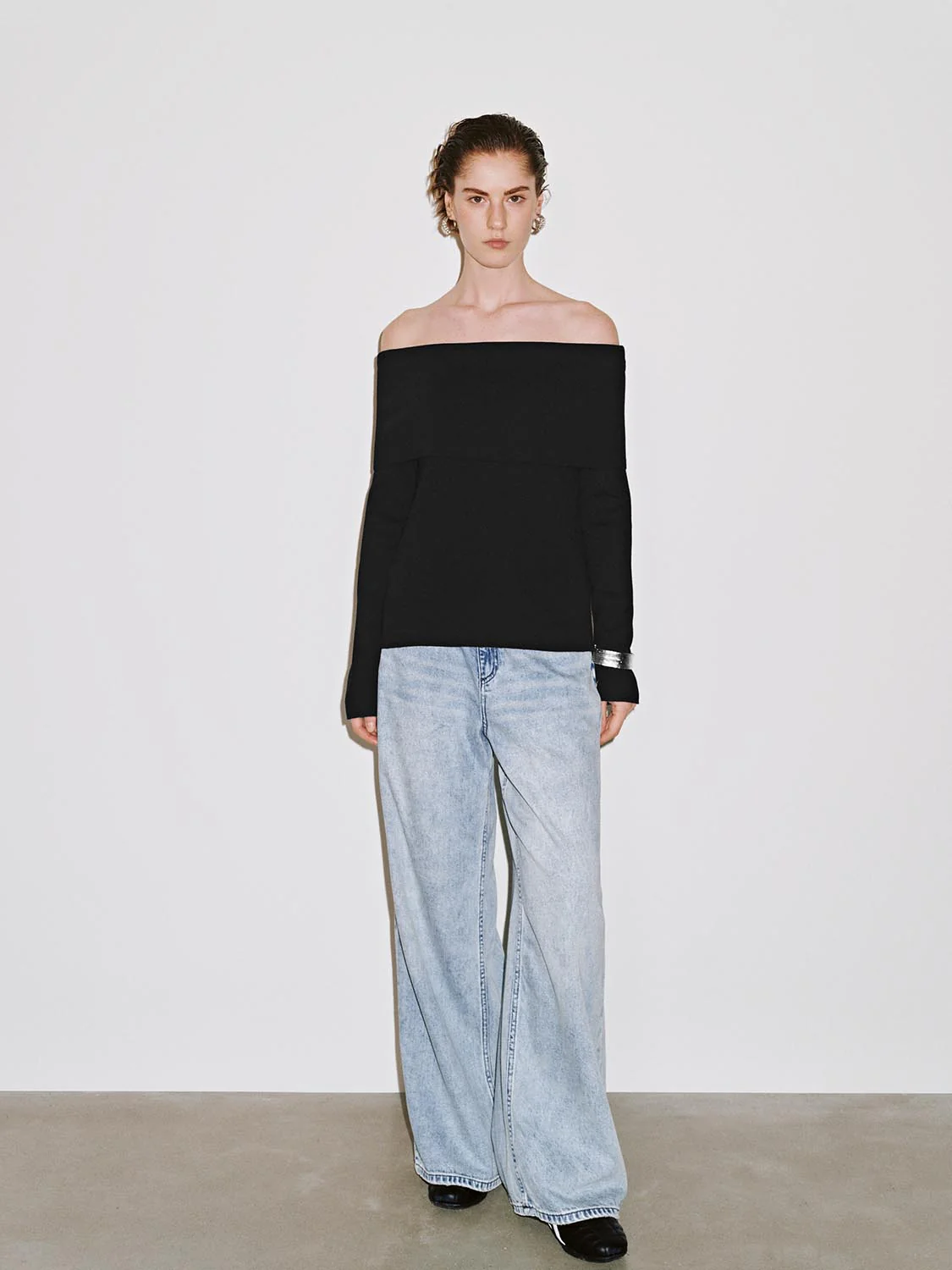 Off Shoulder Knitted T-Shirts - Image 12