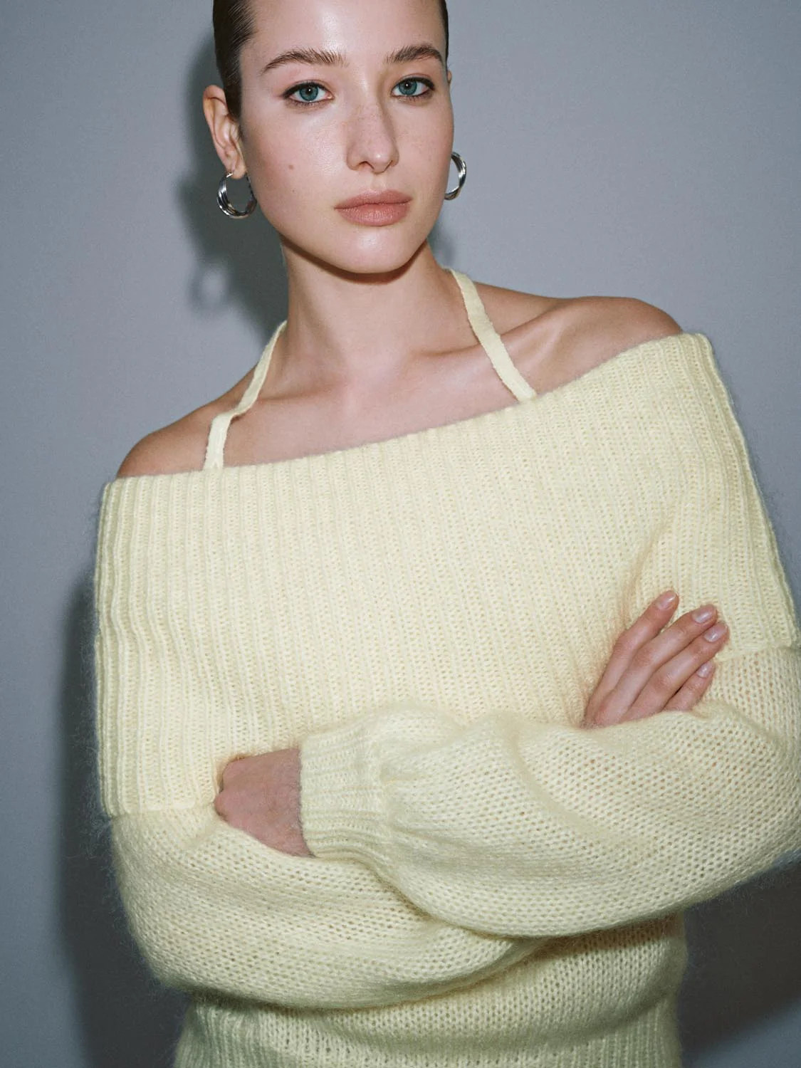 Off Shoulder Long Sleeve Knitted T-Shirts - Image 3