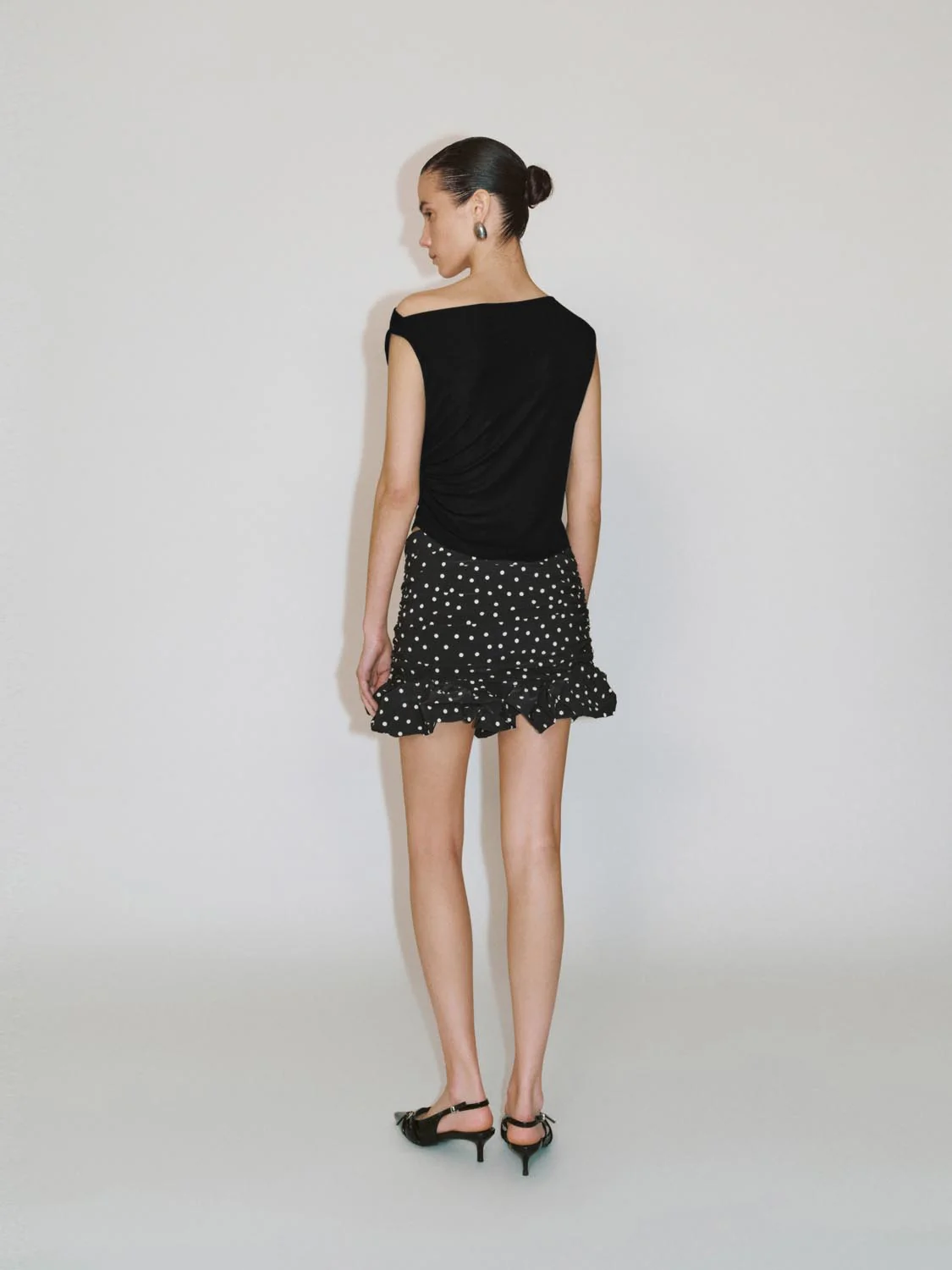 Off Shoulder Skinny Fit Tops - Image 6