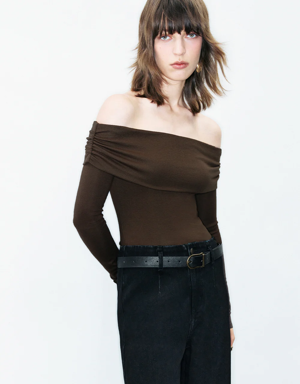 Off-Shoulder Skinny T-Shirt - Image 18