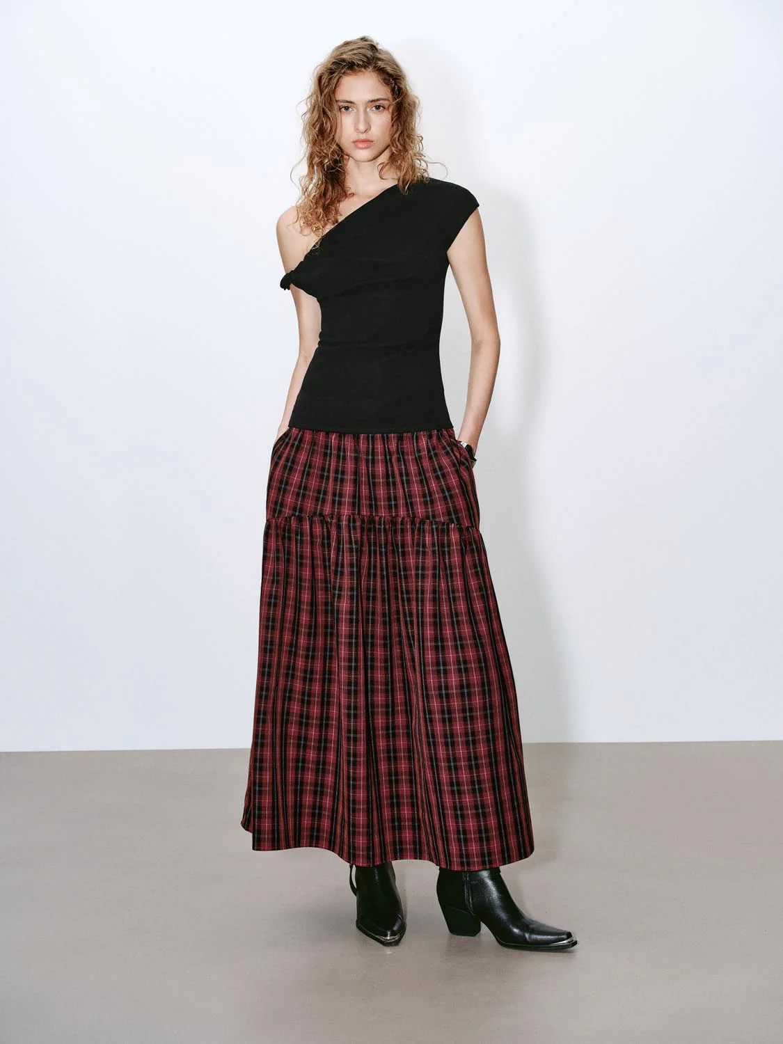 One Shoulder Ruched Capped Sleeve T-Shirts - Image 12