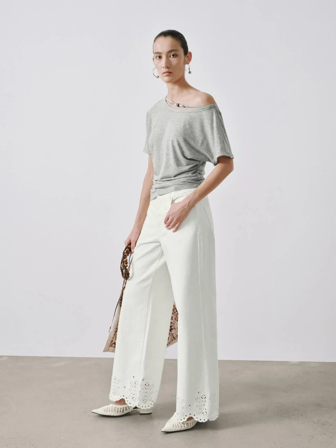 One Shoulder Ruched T-Shirts - Image 4