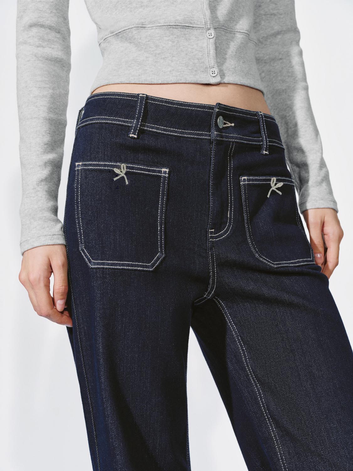 Patch Pockets Flare Leg Jeans - Image 5