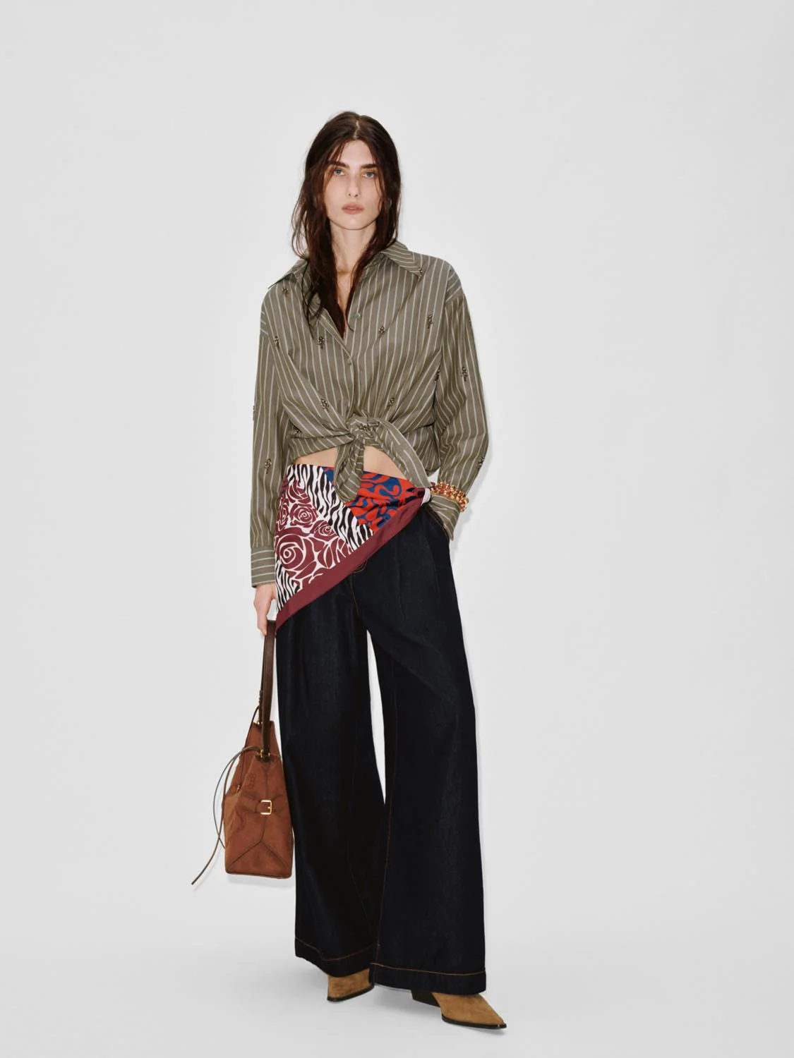 Printed Overlay Wide Leg Jeans - Image 5