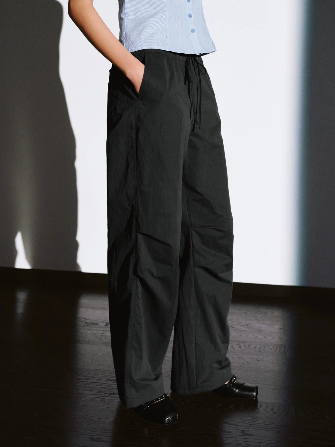 Pull On Drawstring Wide Leg Cargo Pants - Image 11