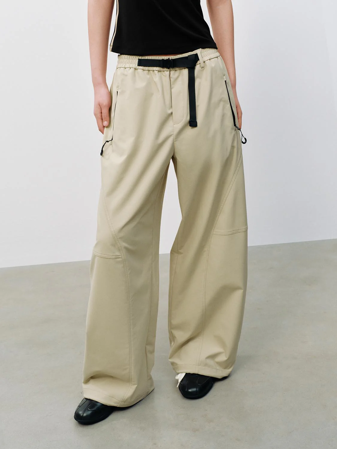 Pull On Zip Pocket Belted Barrel Leg Pants - Image 4