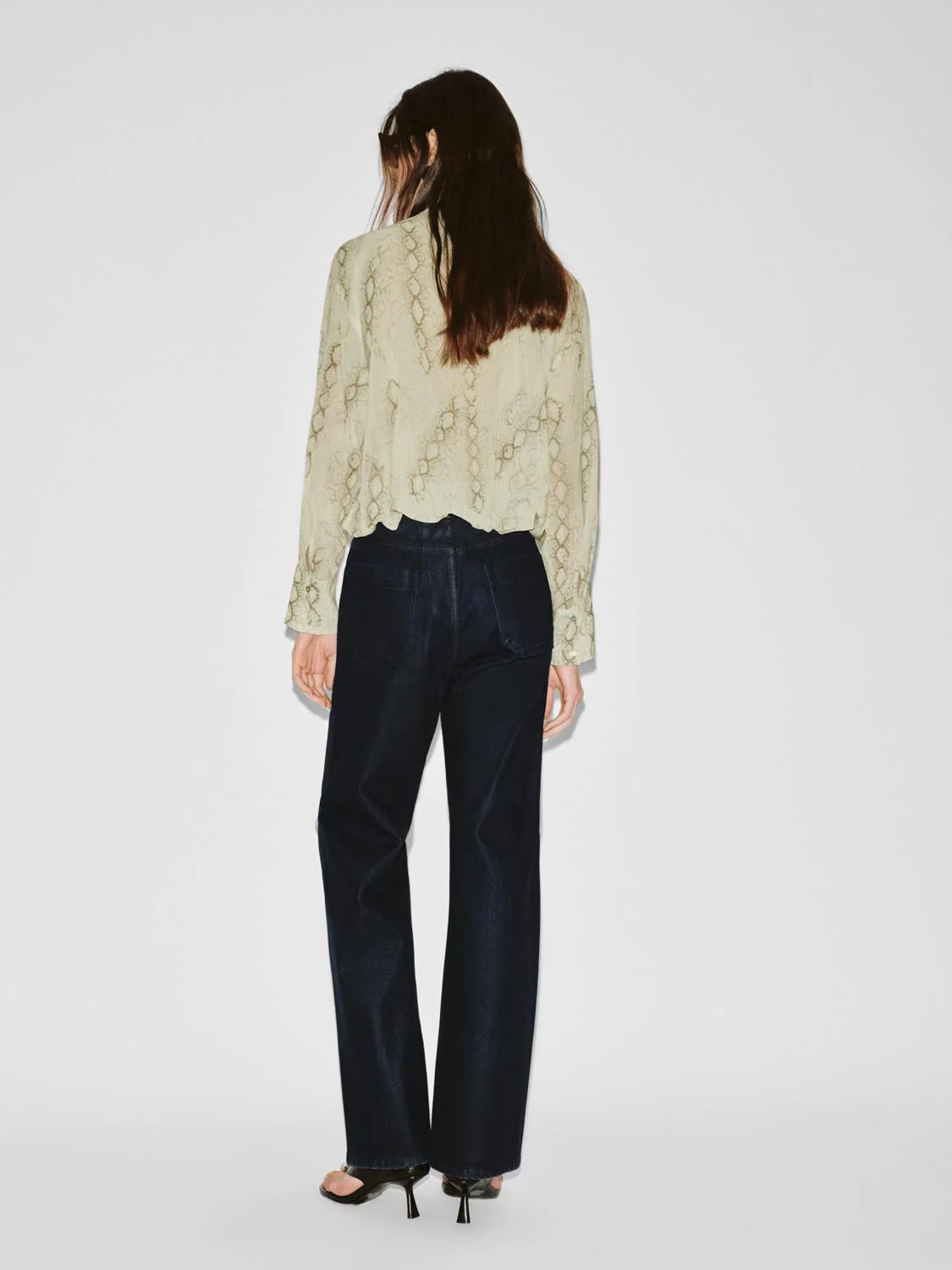 Scarf Neck Snake Print Overhead Shirts - Image 6