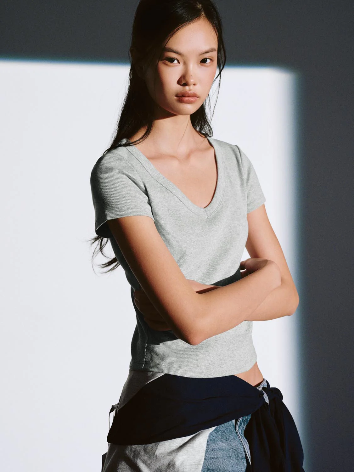 Scoop Neck Cropped Skinny Fit T-Shirts - Image 19