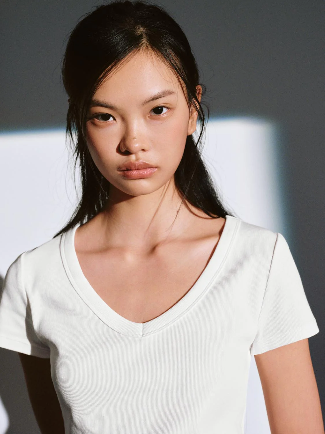 Scoop Neck Cropped Skinny Fit T-Shirts - Image 27