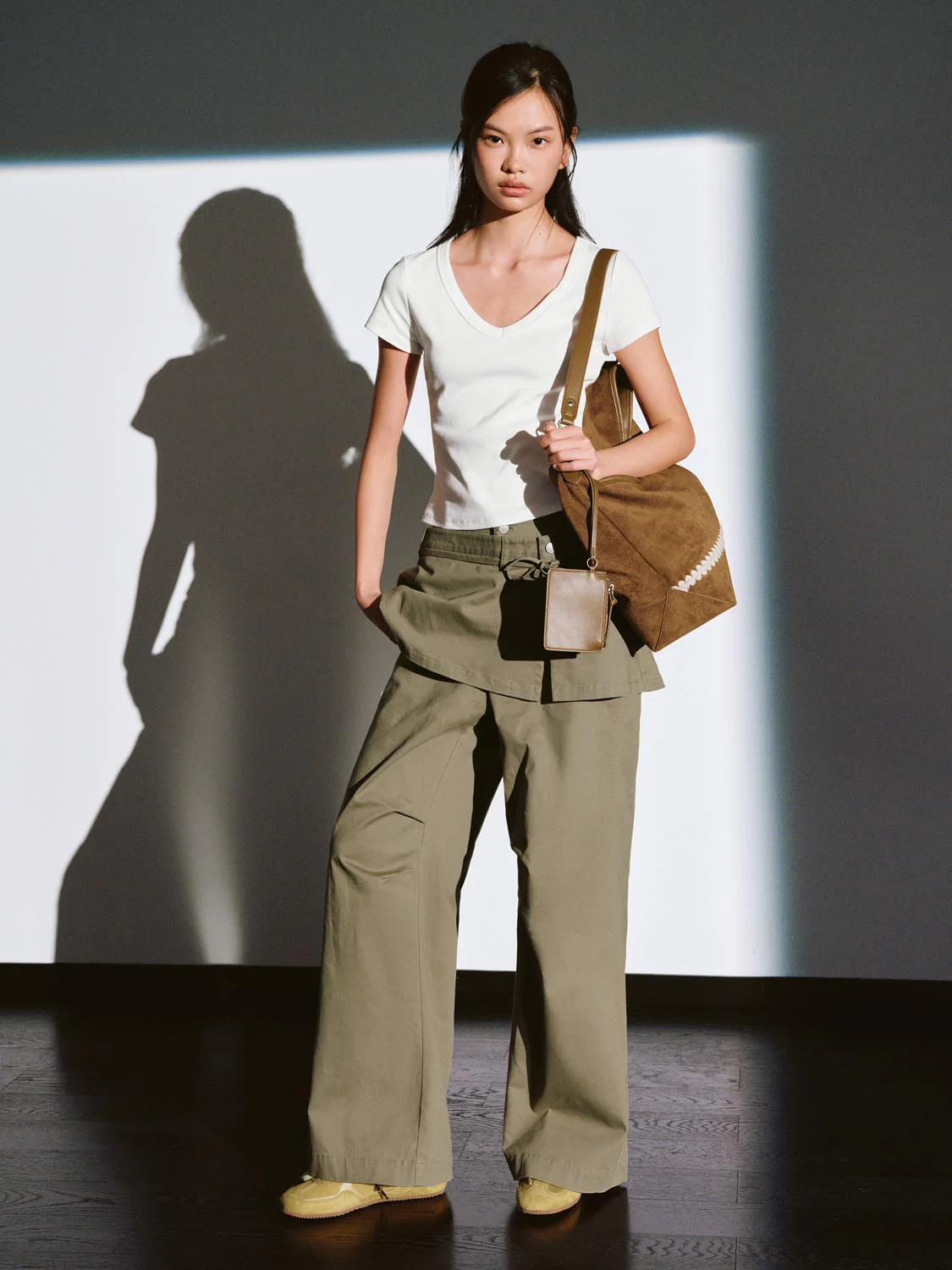 Scoop Neck Cropped Skinny Fit T-Shirts - Image 29
